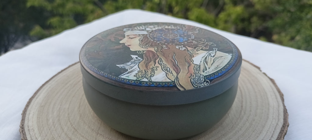 Art Nouveau Bizantina